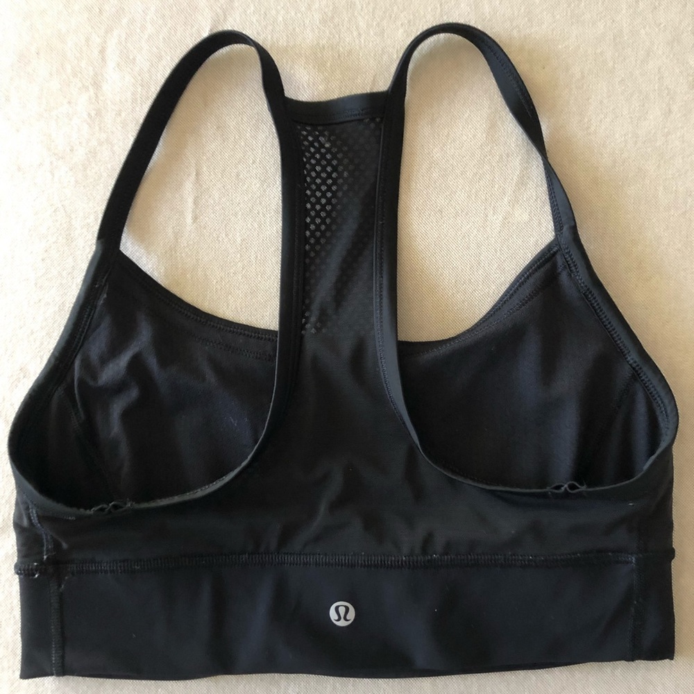 Black Lululemon Sports Bra size 6